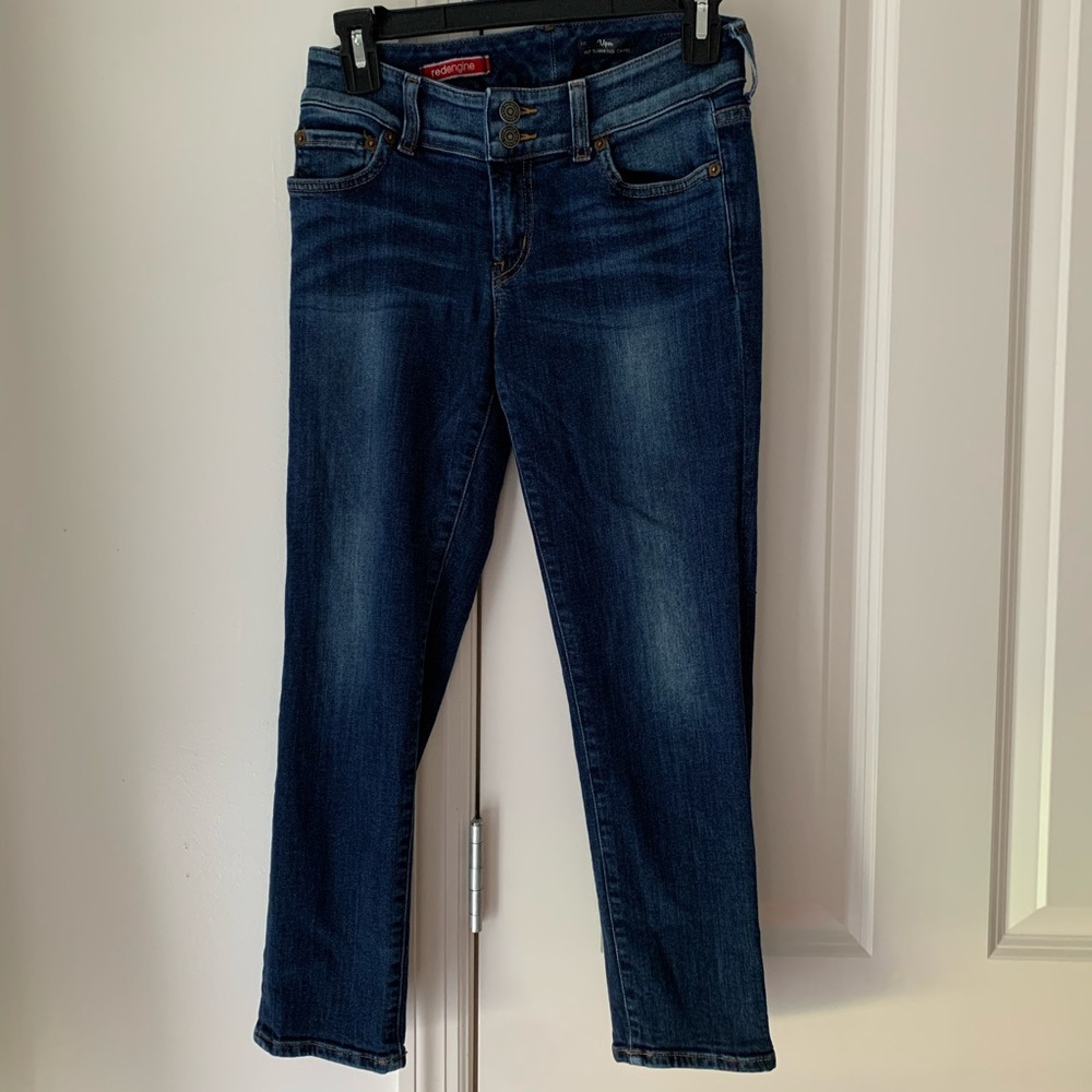 Red Engine Jeans Viper Hip Slimming Capri